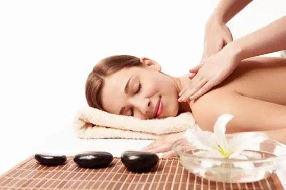 廣州產后康復師學習哪里好，依佳族家政