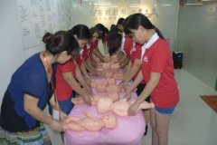 廣州月嫂培訓(xùn)都學(xué)哪些內(nèi)容？_學(xué)月嫂選依佳族